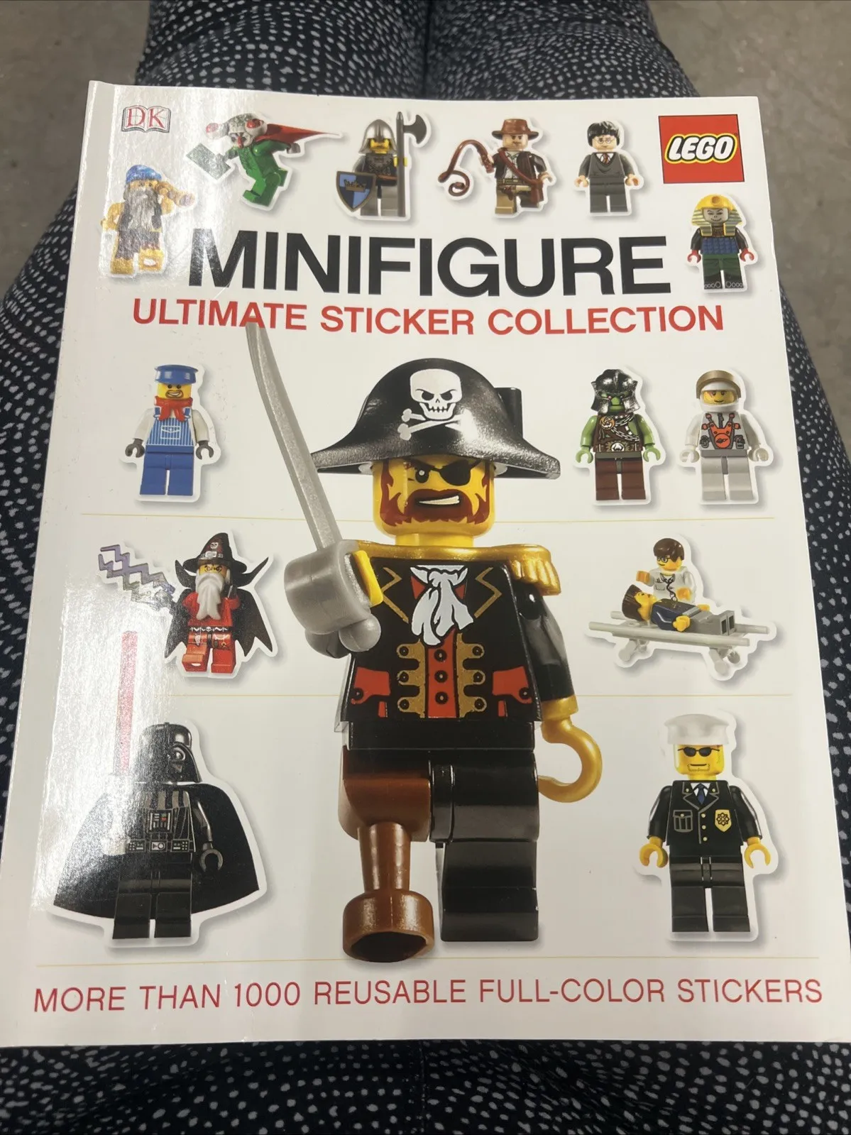 New LEGO Minifigure Ultimate Sticker Collection Book 1000+ Full Color DK Brand 