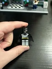 LEGO Batman Minifigure Classic 2006 Light Gray Suit