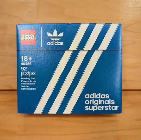 NEW LEGO 40486 - Mini Adidas Originals Superstar Sneaker Shoe  - Sealed