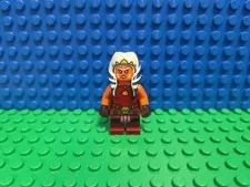 LEGO Ahsoka Tano Minifigure sw1396 75401 Star Wars CMF Lot Rare Retired Jedi HTF