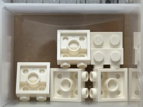 LEGO Parts - White Plate 2 x 2 x 2/3 with 2 Studs on Side - No 4304 - QTY 5