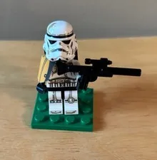 LEGO Star Wars Sandtrooper Minifigure Orange Pauldron Dirt Stains SW0364