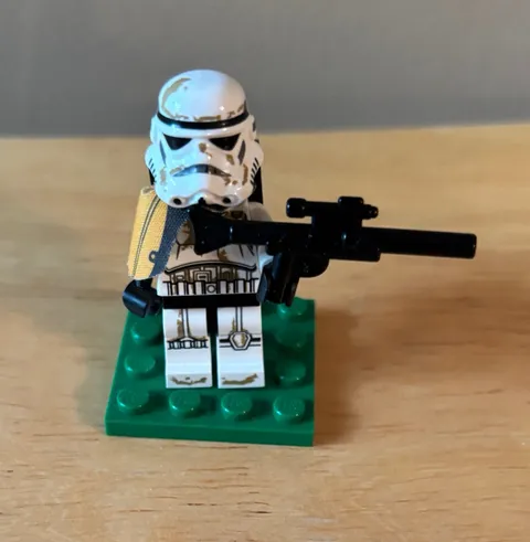 LEGO Star Wars Sandtrooper Minifigure Orange Pauldron Dirt Stains SW0364
