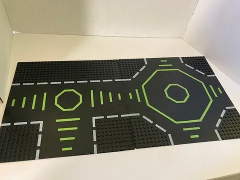 Lego Blacktron II Space landing pads set#6710 part 608p02, 6099p02 landing 32x32