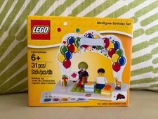 LEGO Seasonal: Lego Minifigure Birthday Set (850791)