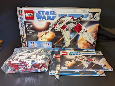 LEGO 7674 Star Wars V-19 Torrent Complete w/ Box, Manuals, Minifig Retired 2008