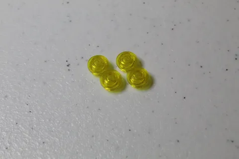 (4) LEGO 1x1 Round Plate - Transparent Yellow