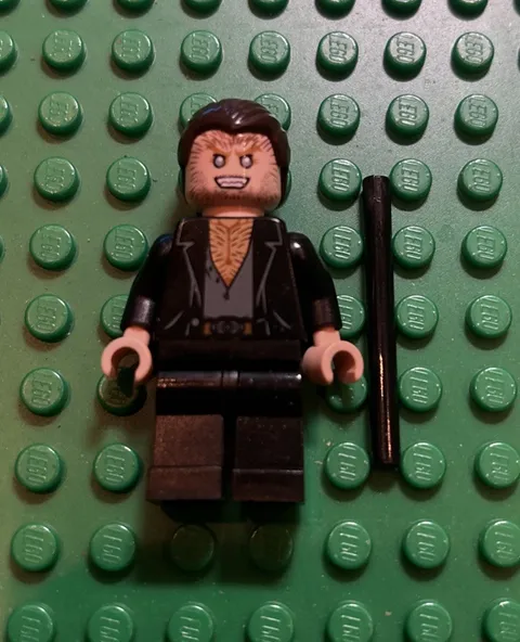 LEGO Harry Potter Minifigure hp091 Fenrir Greyback Sets 10217 4840
