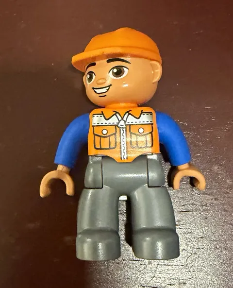 LEGO DUPLO 47394pb156a Construction Worker Orange Hard Hat Safety Vest Figure