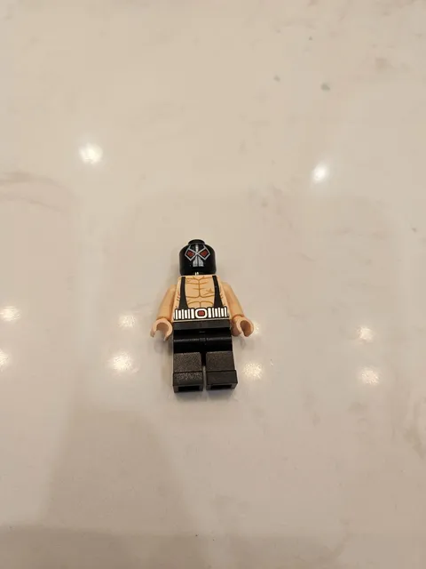 lego bane 2012 minifgure (mint condition)