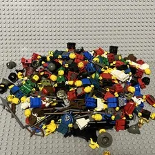 LEGO Vintage 90s-00s Bulk Lot Minifigures Knights Forestmen Horse Weapons Parts