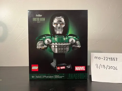 LEGO 76345 Marvel Doctor Doom Bust EARLY RELEASE IN HAND Ships Immediately