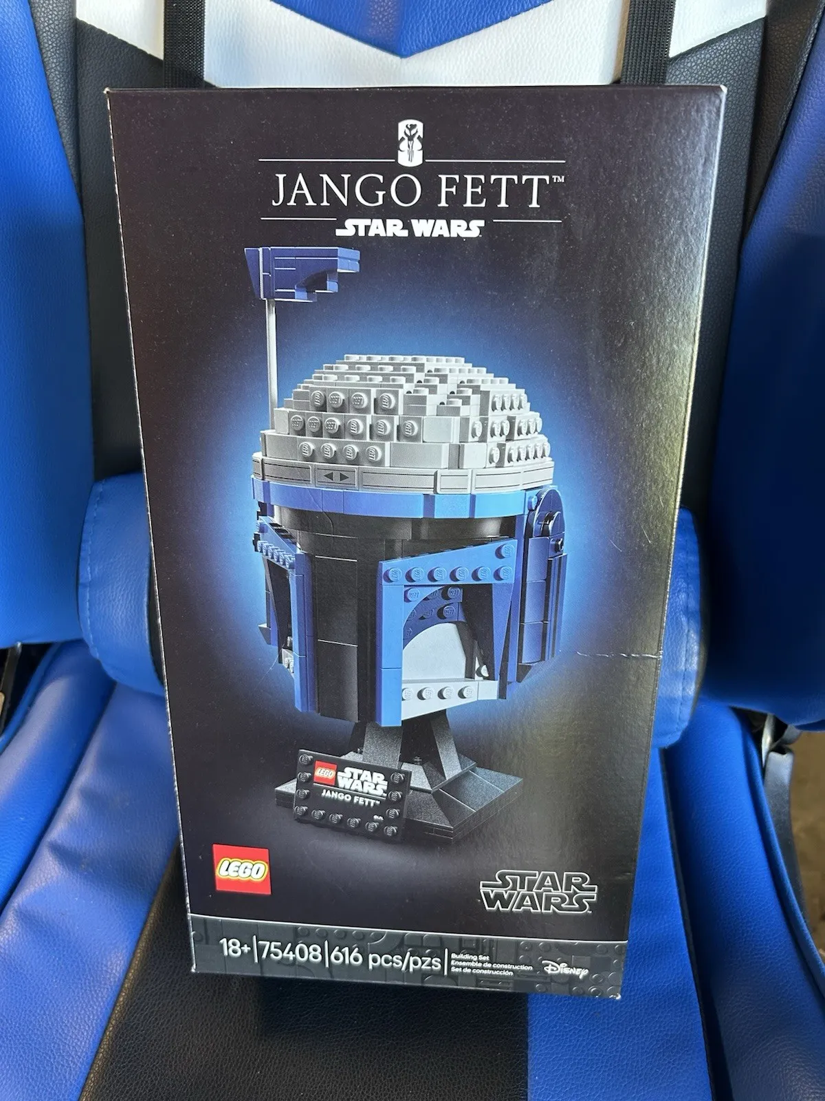 LEGO Star Wars Helmet Collection Jango Fett 75408 616pcs 18+ Display Stand