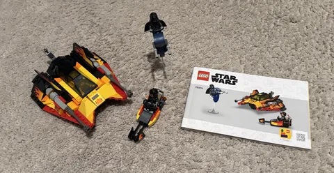 LEGO Star Wars 75414 The Force Burner Snowspeeder And Minifigs With Manual