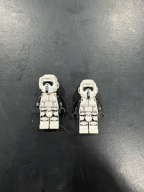 LEGO Star Wars Scout Trooper Minifigure Lot Set of 2 Legos mini figs