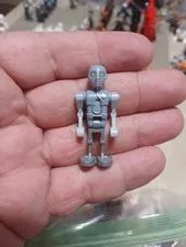 2018 Lego 2-1B Medical Droid, Dark Stone Gray Legs Minifigure.  From Set 75203