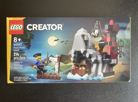 LEGO Creator Scary Pirate Island 40597  BRAND NEW!