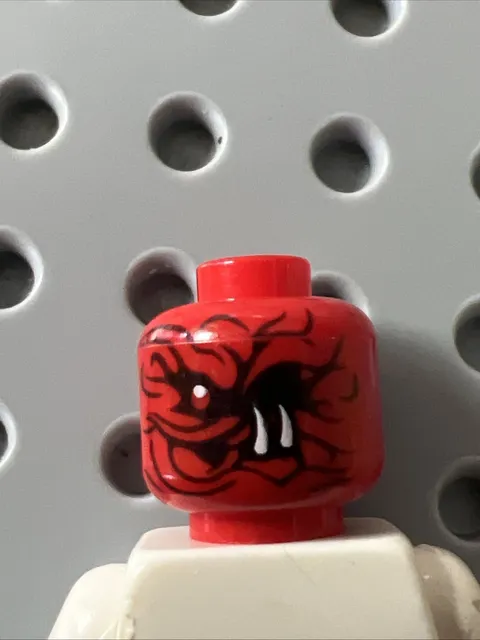 LEGO 3626pb1754 Ninjago Vermillion Head Dual Sided Alien Snake Red Eyes Fangs
