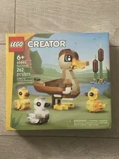 LEGO Creator Duck Family 40885 Building Toy Set 262 Pcs Mother & Ducklings New