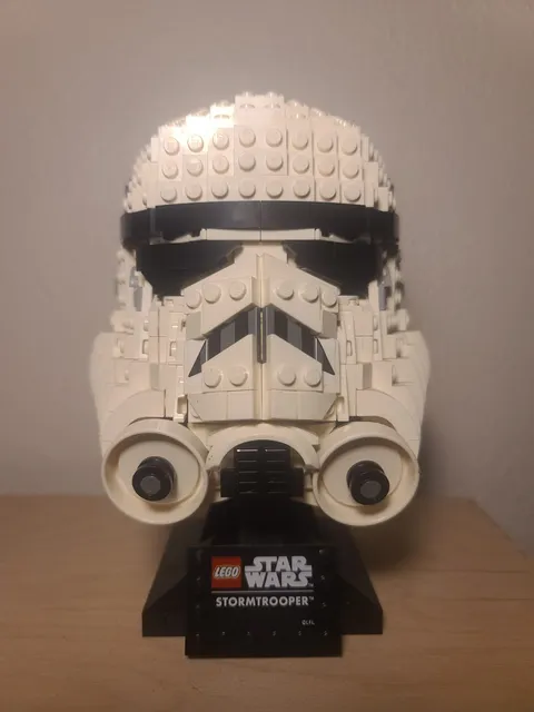 LEGO Star Wars: Stormtrooper Helmet (75276) Built