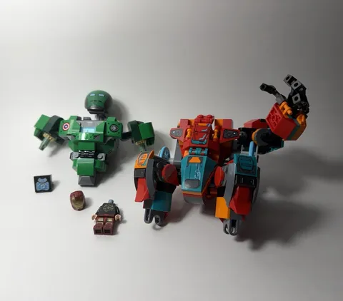 LEGO Marvel 76201 and 76194 Bulk Parts Lot