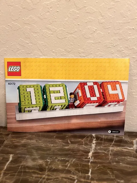 LEGO Iconic Brick Calendar 40172 Manual Book Instructions ONLY 2017 Retired