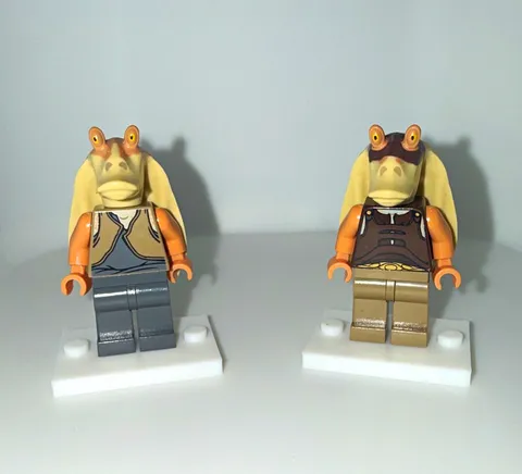 LEGO Star Wars Jar Jar Binks Minifigure Lot of 2 Age 5+ Plastic