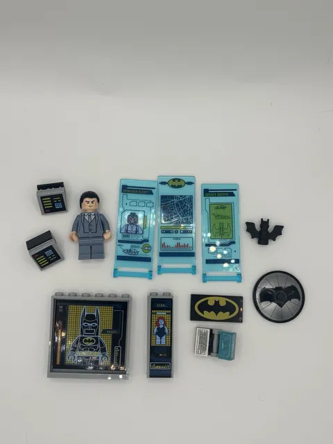 Lego Batman Lot Batcave Pieces