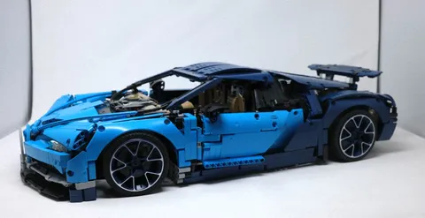 LEGO Technic 42083 Bugatti Chiron – 99% Complete, Built, Retired Set