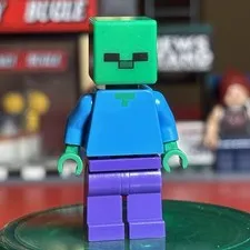 LEGO Minecraft ZOMBIE minifigure
