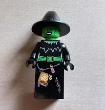 LEGO CMF Collectible Witch Minifigure Series 2 8684 col020