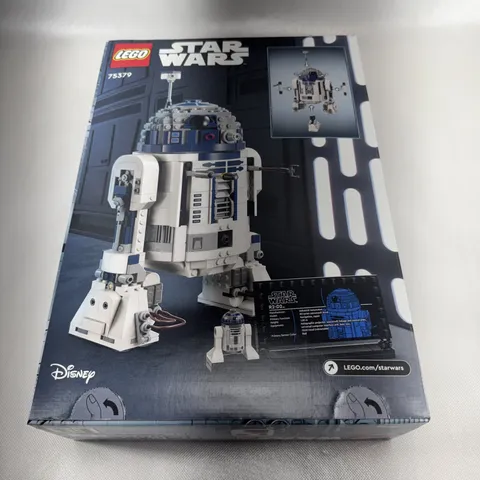 LEGO Star Wars R2-D2 #75379 1050 Piece Complete Box NEW