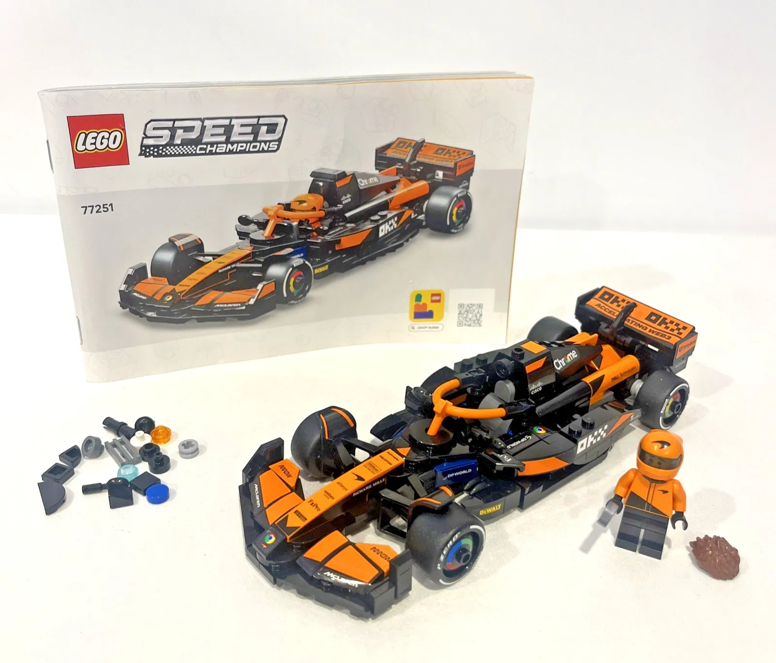 LEGO SPEED CHAMPIONS McLAREN F1 TEAM MCL38 COMPLETE BUILDING SET 77251 & BOOKLET