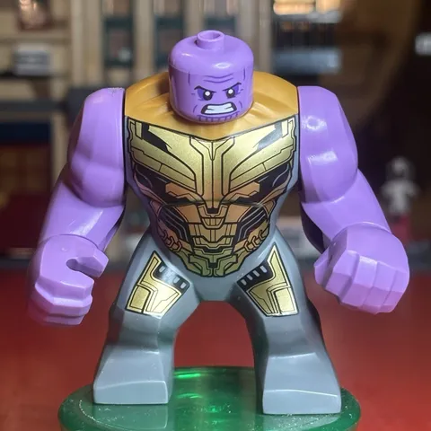 LEGO Thanos Minifigure Bigfig from Avengers Endgame Final Battle 2013