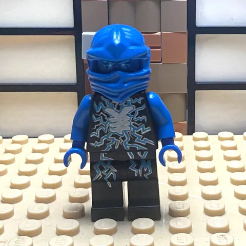 (NEW) LEGO Ninjago Airjitzu Jay njo0160