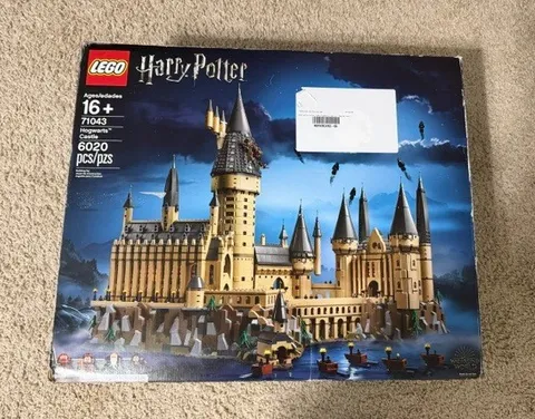 LEGO Harry Potter: Hogwarts Castle (71043), Fully Disassembled 100% Complete