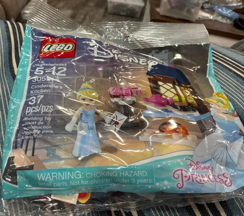 LEGO Disney PRINCESS 30551 Sealed Cinderella’s Kitchen Polybag 2017