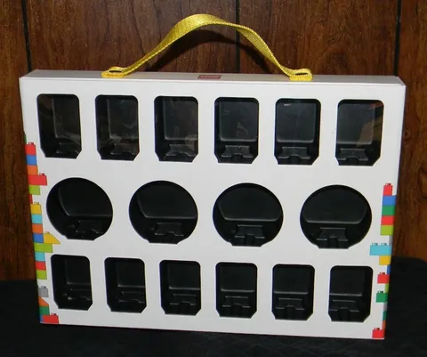 LEGO - Minifigure Collector's Box Carry Case w/ Handle - 16 Figures
