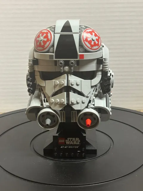 LEGO Star Wars: AT-AT Driver Helmet (75429) Complete with manual and NO BOX 