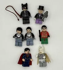 LEGO DC Super Heroes Minifigures Lot of 7 Batman Robin Catwoman Superman Penguin