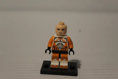 Lego Star Wars Clone Trooper Bomb Squad Minifigure, no helmet