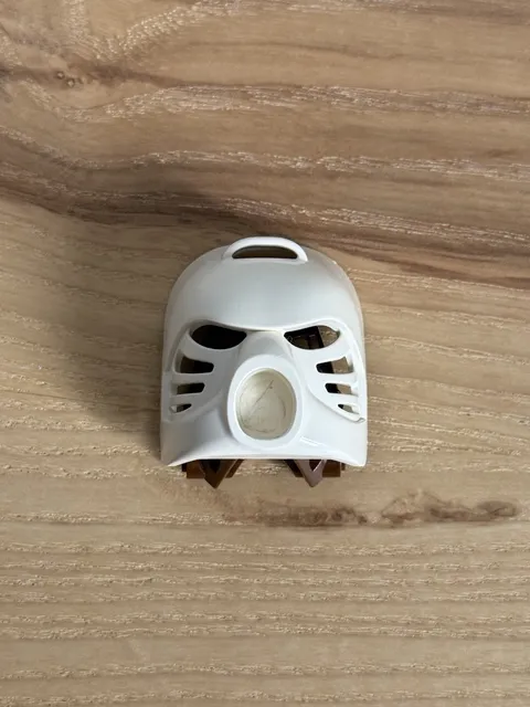 LEGO Bionicle White Hau Kanohi Mask of Shielding Part 8525 32505 + Brown Head