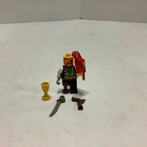 Vintage Lego Pirate Captain Red Beard Mini Figure