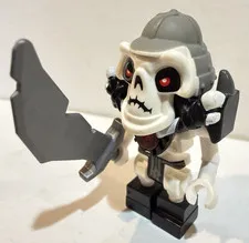 LEGO Ninjago Kruncha Skulkin Minifigure Vertical Grip Hands njo0024 w/sword