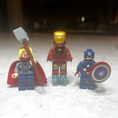 LEGO Marvel Minifigures Lot: Thor, Iron Man, Captain America w/ Hammer & Shield