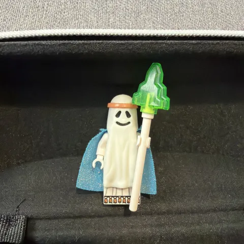 New LEGO Movie Ghost Vitruvius Minifigure Glow in the Dark