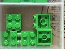 LEGO Parts - Bright Green Plate 2 x 2 x 2/3 2 Studs on Side - No 4304 - QTY 5