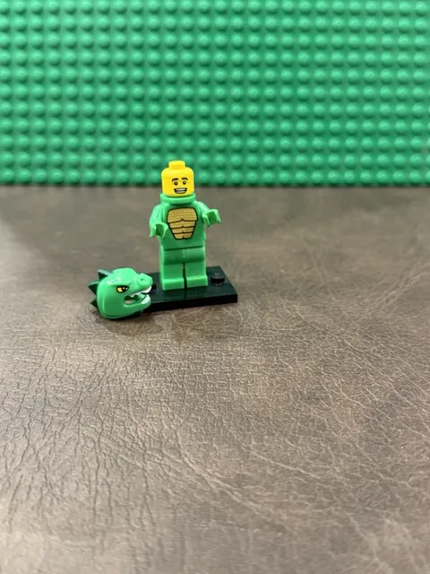 LEGO MINIFIGURES Lizard Man, Minifigures Series 5 Minifigure