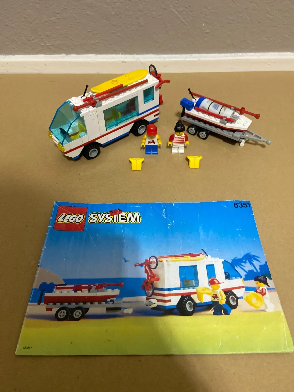 LEGO Town - Set: 6351 - Surf N' Sail Camper - US Seller