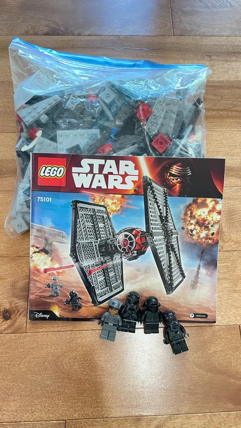LEGO Star Wars First Order Special Forces TIE Fighter (75101) Complete